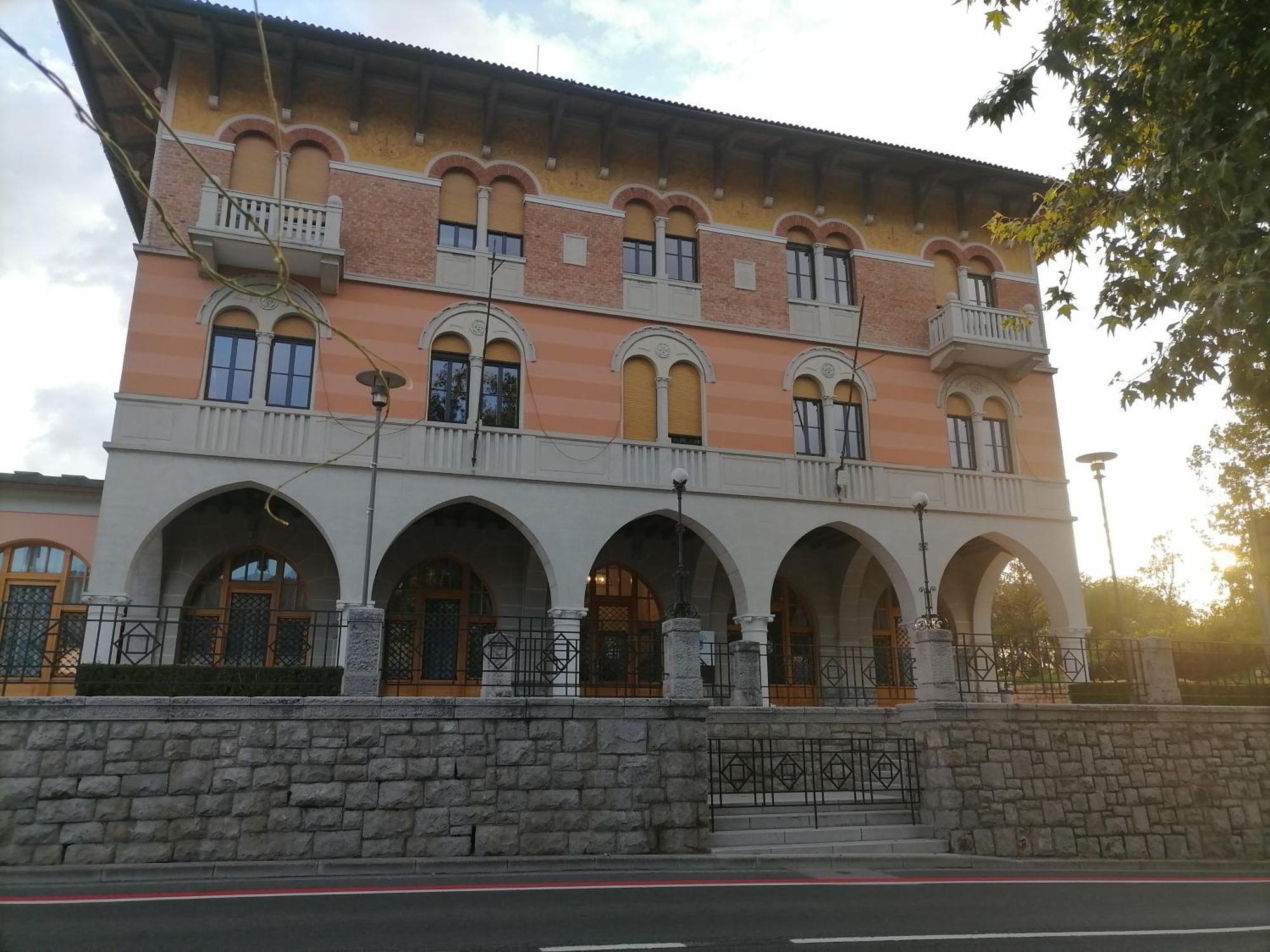 Guest House Roze Ilirska Bistrica Ngoại thất bức ảnh