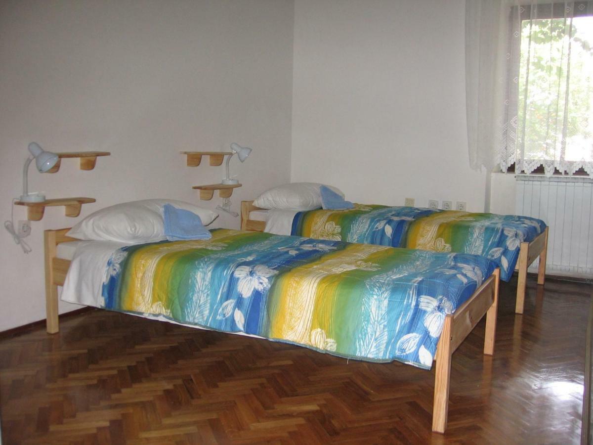 Guest House Roze Ilirska Bistrica Ngoại thất bức ảnh